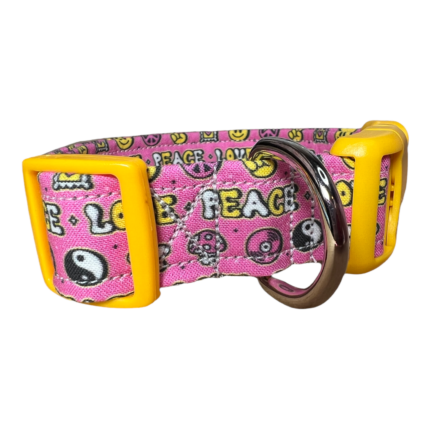 Peace and love dog collar, collar for dogs, girl dog collar, hippy dog collar, quick release collar, adjustable collar, retro dog collar