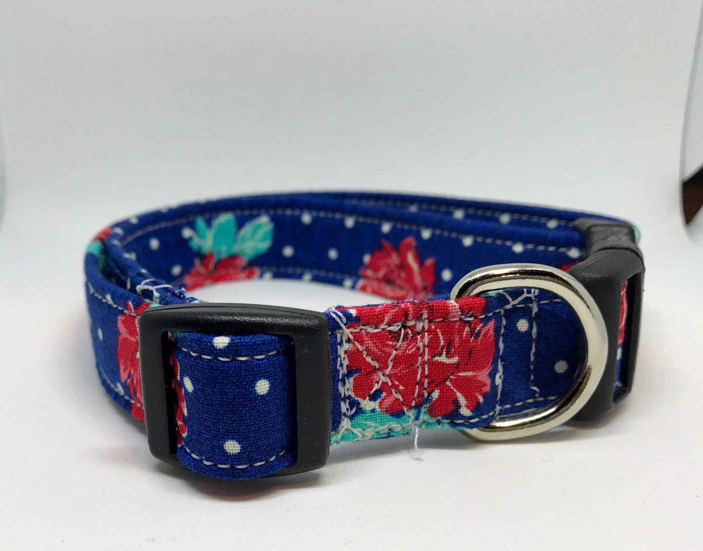 Dog Collar, girl dog collar, floral dog collar, side release collar, adjustable collar, buckle dog collar, blue, polka dots, roses, rose