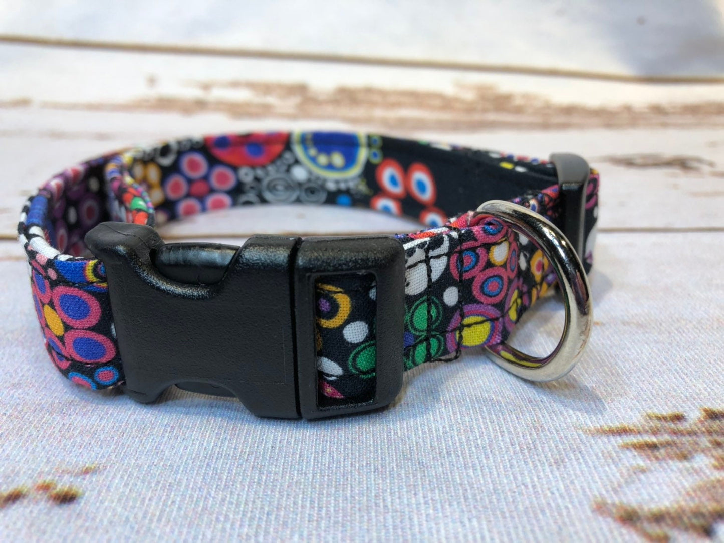 Bubbles dog collar, colorful dog collar, washable, eco friendly, adjustable dog collar, side release dog collar, black, bubbles, unisex, dog