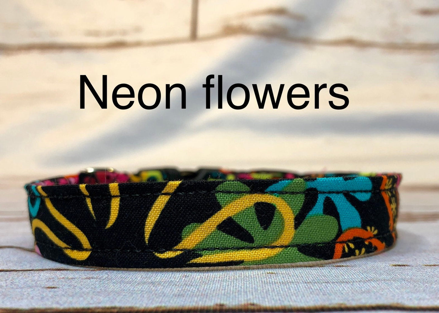 Dog Collar, dog collar girl, neon floral dog collar, adjustable collar, buckle dog collar, nylon collar, floral, neon, flowers