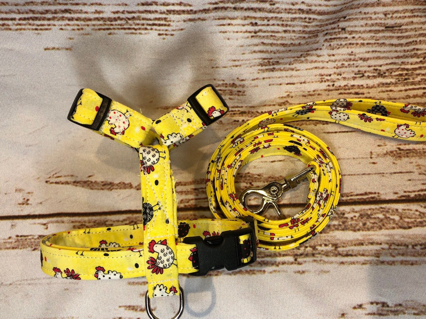 Dog harness, Harness and leash, step in harness, standard harness, dog harness set, adjustable harness, chicken harness, chickens, country