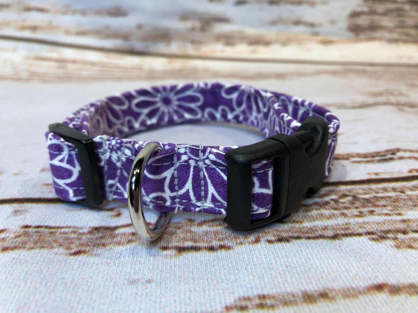 Purple flower dog collar, purple flowers, floral, dog collar girl, purple, adjustable, washable, floral dog collar, female, purple and white