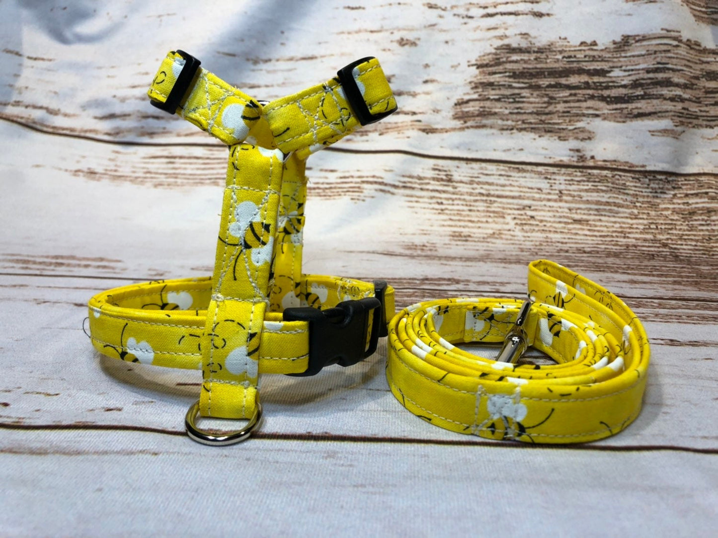 Dog harness, Harness and leash, step in harness, dog harness set, standard harness, roman dog harness, adjustable, bee dog harness, yellow