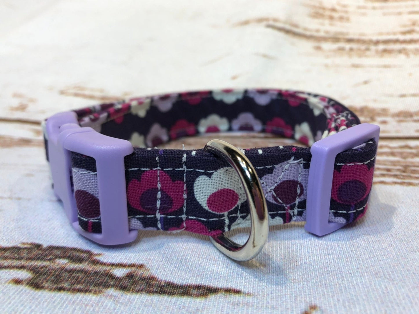 Dog Collar, girl dog collar, floral dog collar, adjustable collar, buckle dog collar, floral dog collar, tulips, purple dog collar