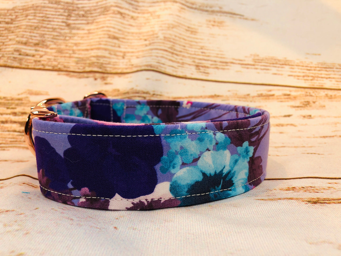 Purple floral dog collar, rose gold dog collar, girl dog collar, side release, adjustable collar, washable collar, purple, floral, girl dog
