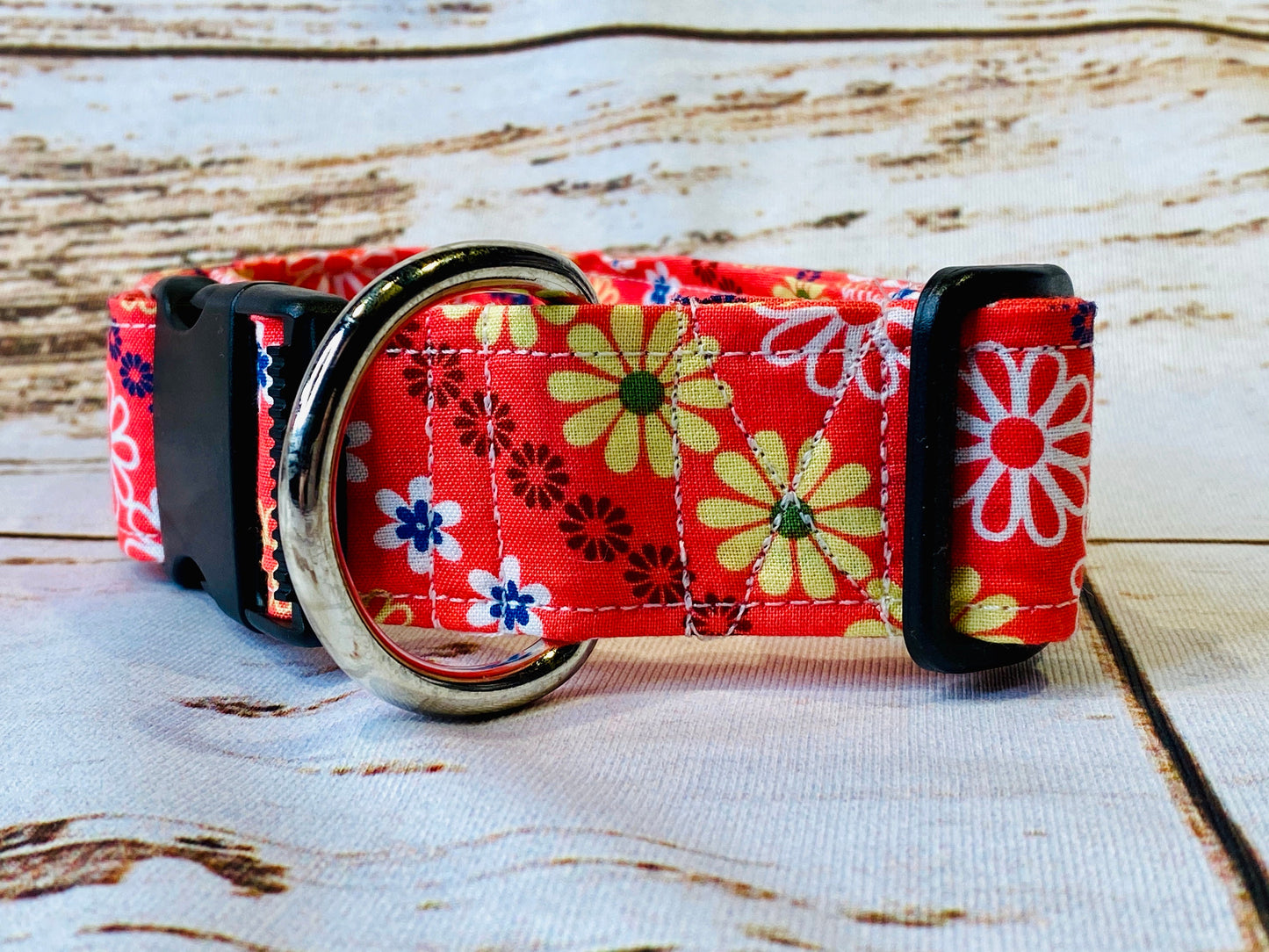 Floral dog collar, coral dog collar, adjustable collar, washable dog collar, eco friendly, side release collar, Hawaiian floral, girl dog