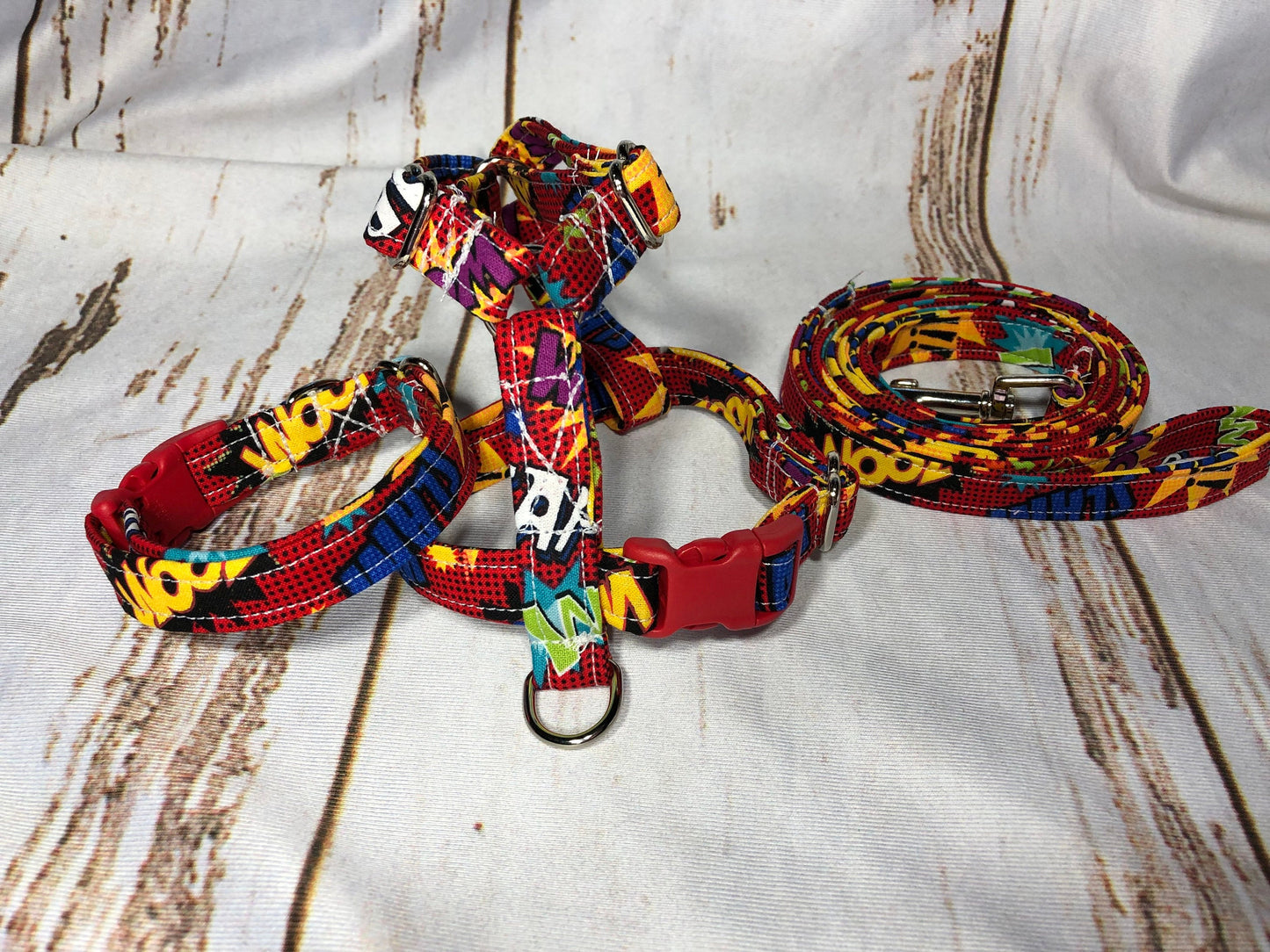 Comic book dog harness and leash set, matching leash, standard roman dog harness, step in dog harness, handmade dog harness, adjustable pet harness, washable pet harness