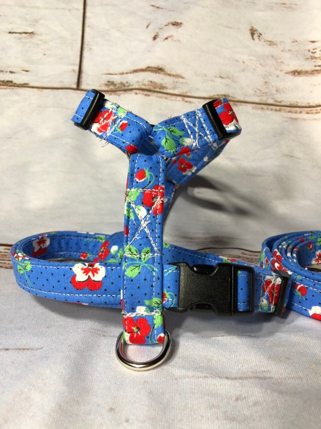 Dog harness, harness and leash, girl dog harness, dog halter, leash, step in harness, standard harness, dog harness set, blue and red floral