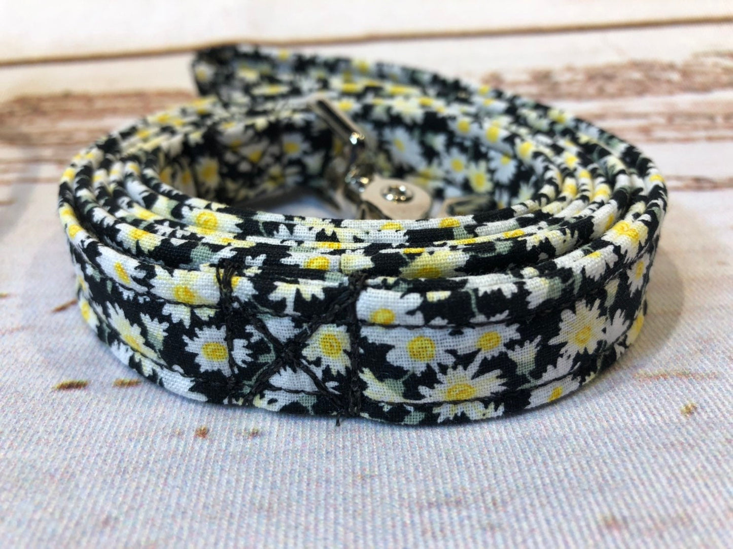 Dog harness, harness leash set, step in harness, standard harness, matching leash, adjustable harness, daisy dog harness, daisies on black