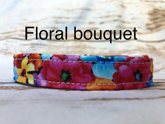 Dog Collar, girl dog collar, floral dog collar, martingale, adjustable collar, buckle collar, floral dog collar, flower, floral