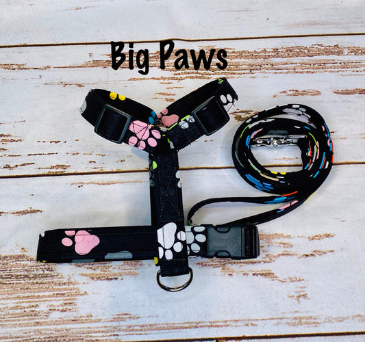 Dog harness, Harness and leash, step in harness, standard harness, dog harness set, adjustable harness, paw print harness, paw print