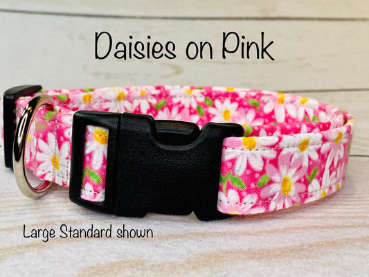 Pink daisy dog collar, daisy dog collar, pink daisies, adjustable collar, washable collar, fabric dog collar, dog collar girl, pink, white